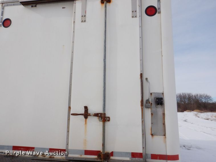 image for item DK2194 2004 International 4300  refrigerated truck