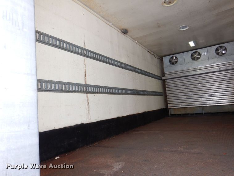 image for item DK2194 2004 International 4300  refrigerated truck