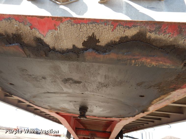 image for item DK5197 1995 Wilson Road Brute  flatbed trailer