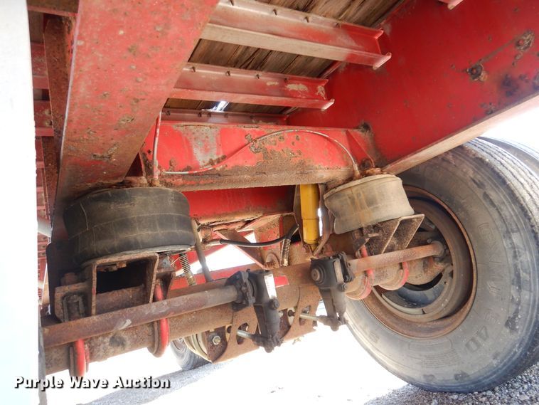 image for item DK5197 1995 Wilson Road Brute  flatbed trailer