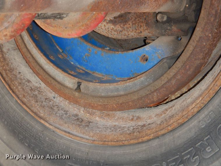 image for item DK5197 1995 Wilson Road Brute  flatbed trailer