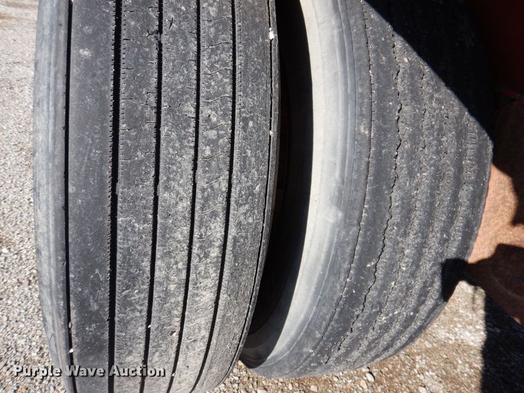 image for item DK5197 1995 Wilson Road Brute  flatbed trailer