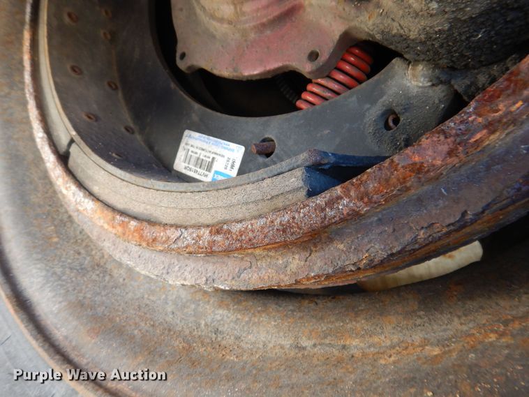 image for item DK5204 1999 Wilson  flatbed trailer