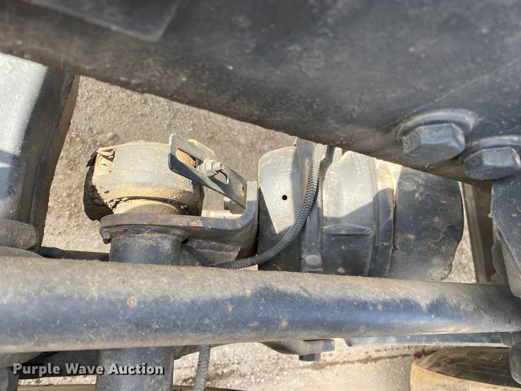 image for item DL7010 2007 Kenworth T600  semi truck