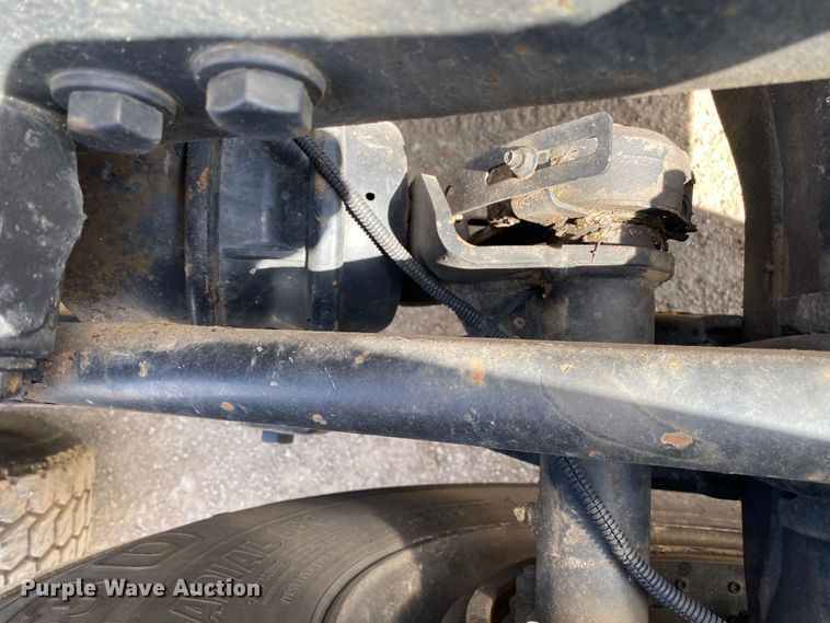 image for item DL7010 2007 Kenworth T600  semi truck