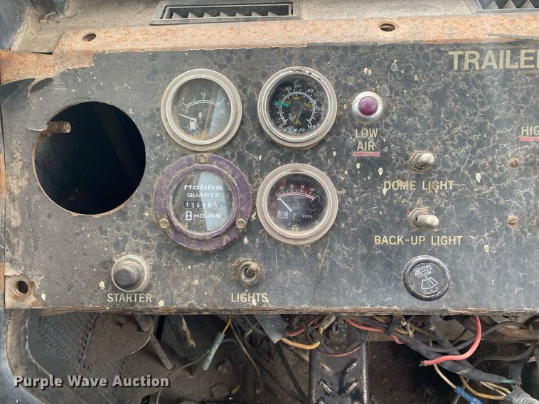 image for item DL7126 Capacity TJ4000  yard truck