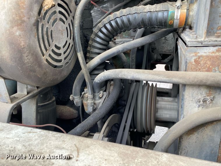 image for item DL7126 Capacity TJ4000  yard truck