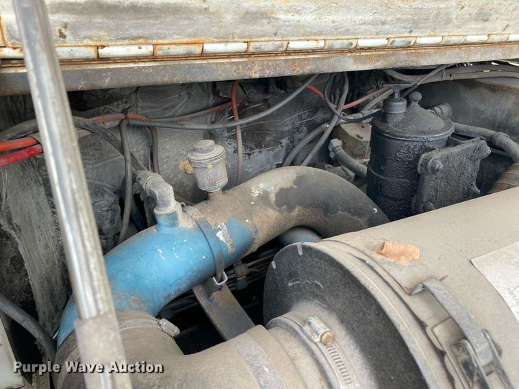 image for item DL7126 Capacity TJ4000  yard truck