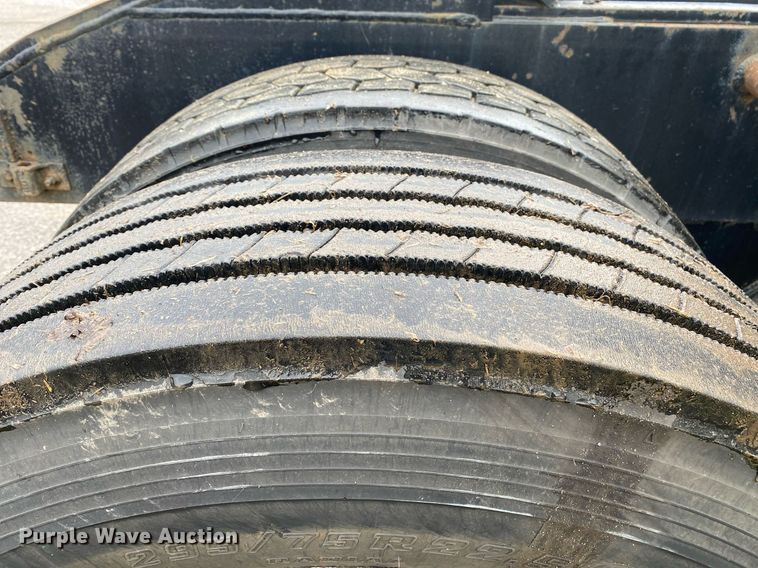 image for item DL7126 Capacity TJ4000  yard truck