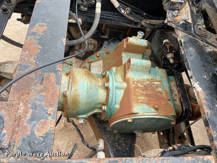 image for item DN4559 2001 Mack CH613  semi truck