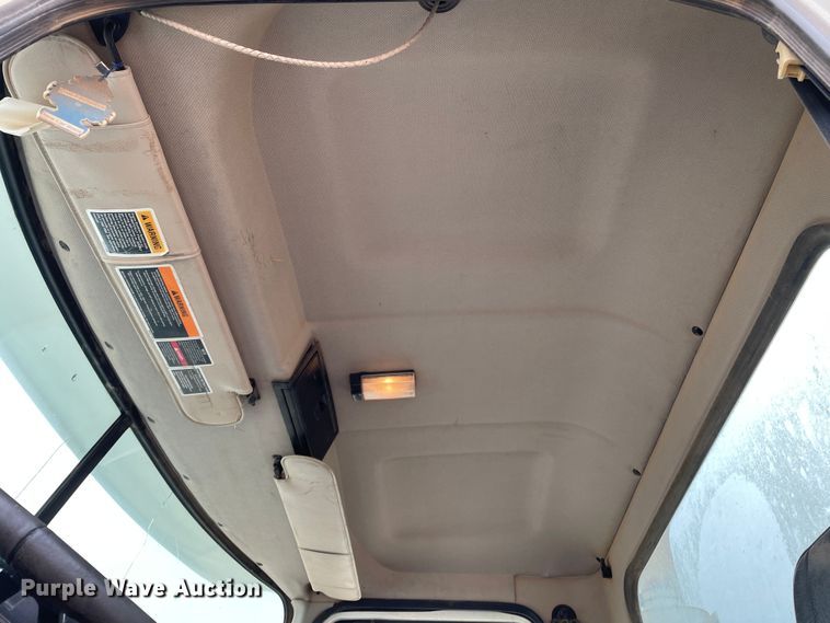 image for item DN4559 2001 Mack CH613  semi truck