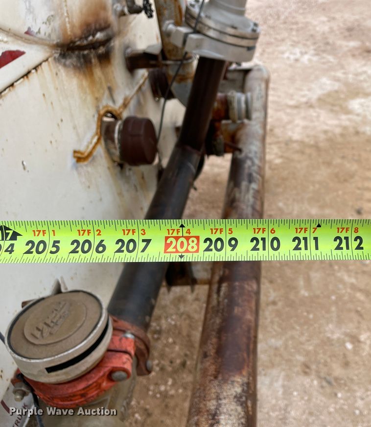 image for item DN4560 1977 Mack RL685LS  water truck