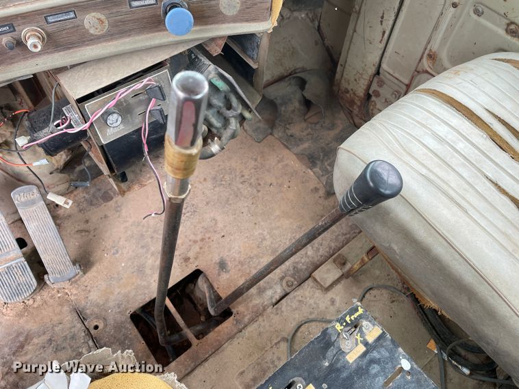 image for item DN4560 1977 Mack RL685LS  water truck