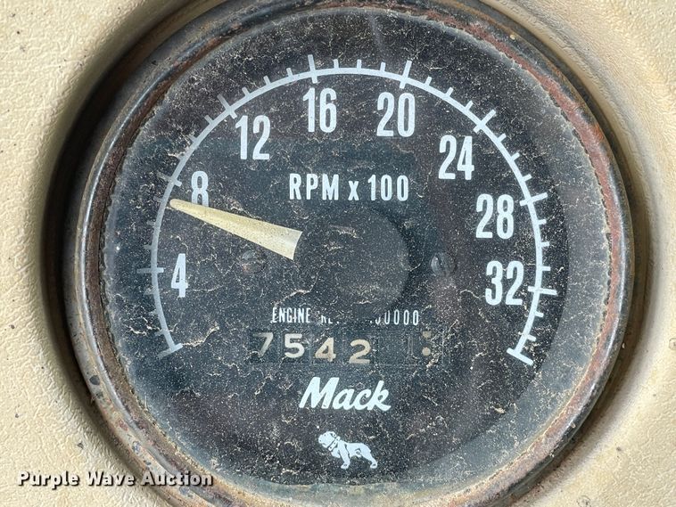image for item DN4560 1977 Mack RL685LS  water truck