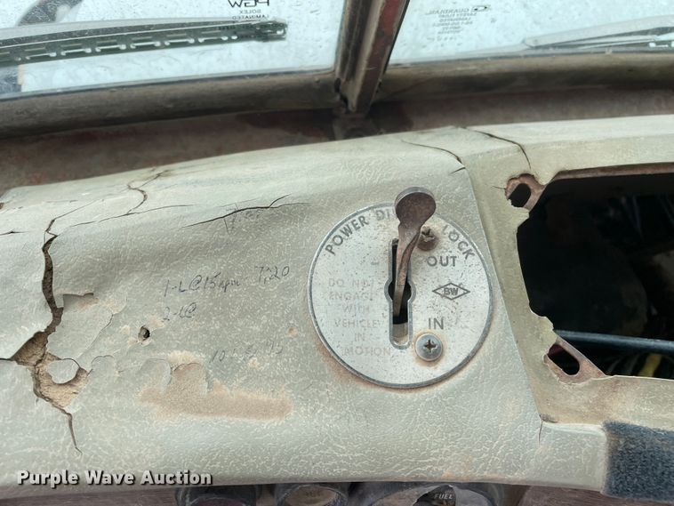 image for item DN4560 1977 Mack RL685LS  water truck