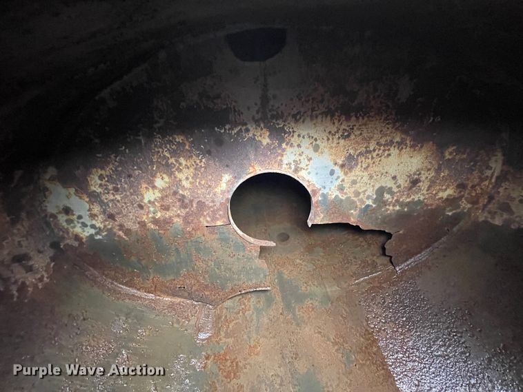 image for item DN4560 1977 Mack RL685LS  water truck