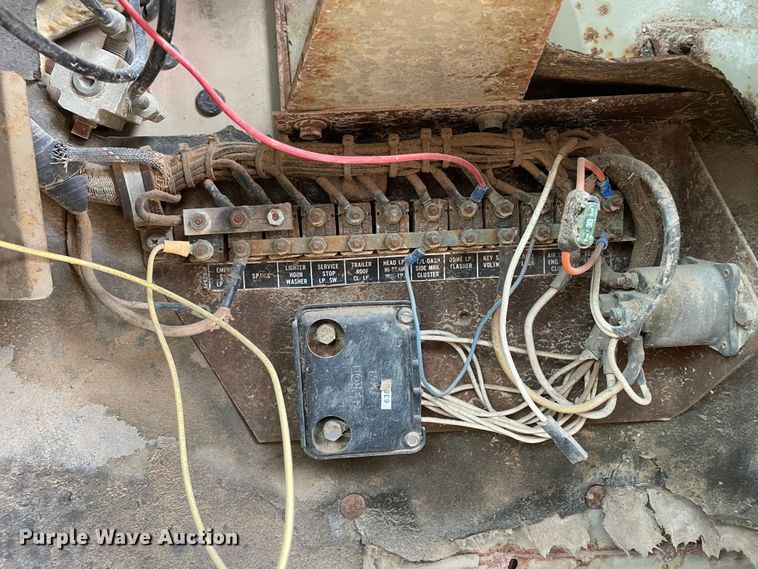 image for item DN4560 1977 Mack RL685LS  water truck