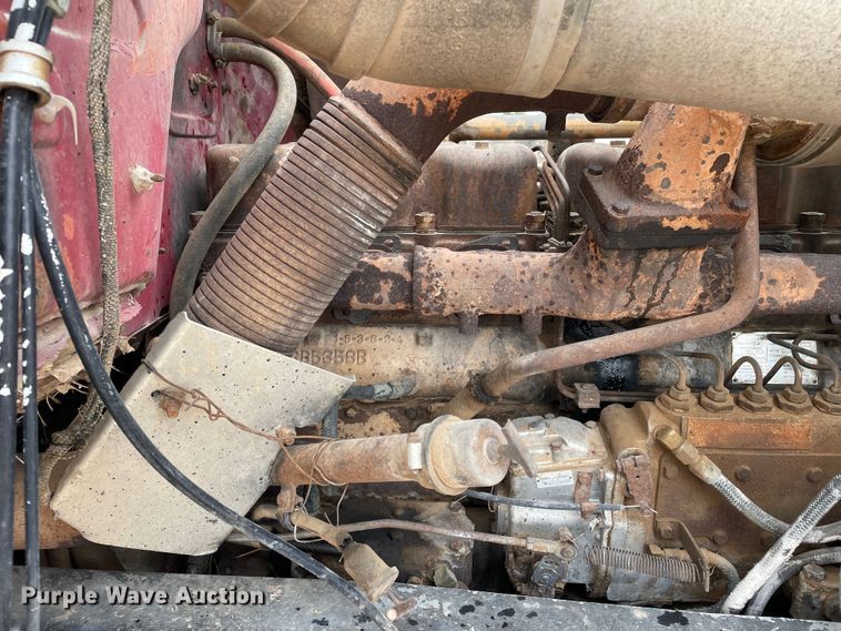 image for item DN4560 1977 Mack RL685LS  water truck