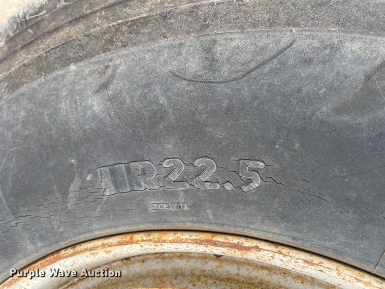 image for item DN4560 1977 Mack RL685LS  water truck