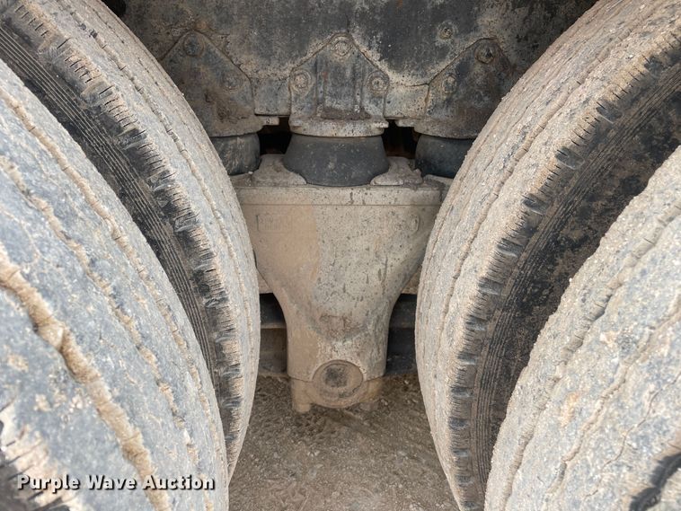 image for item DN4560 1977 Mack RL685LS  water truck