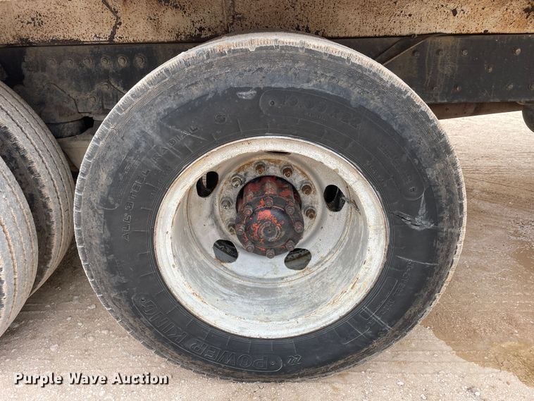 image for item DN4560 1977 Mack RL685LS  water truck