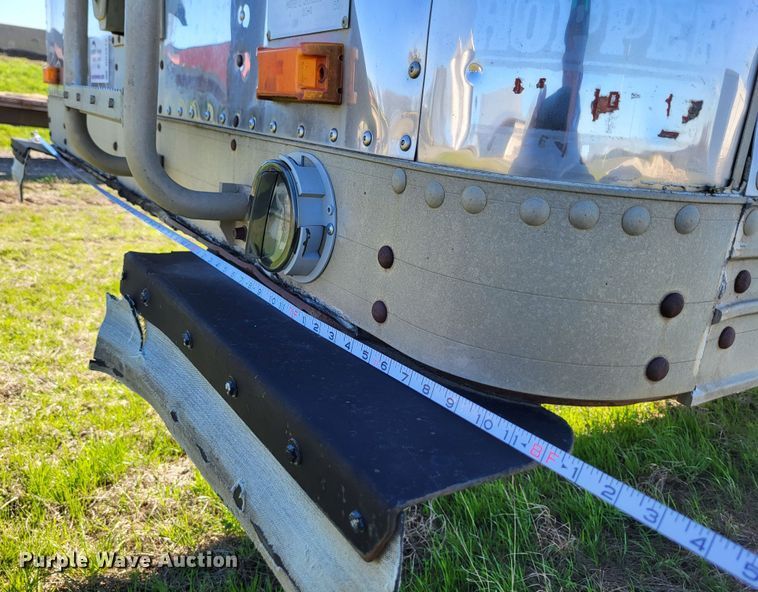 image for item DO3612 1988 Timpte  grain trailer