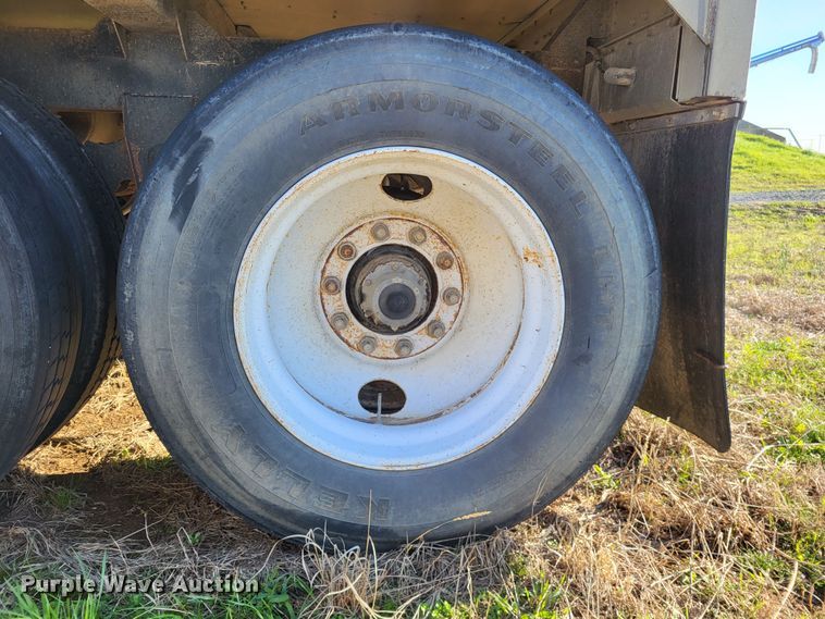 image for item DO3612 1988 Timpte  grain trailer