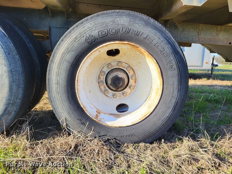 image for item DO3612 1988 Timpte  grain trailer