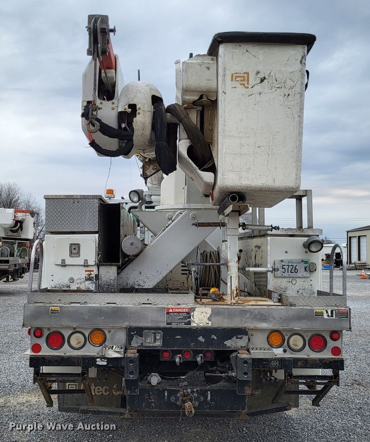 image for item DO3616 2010 Freightliner Business Class M2  bucket truck