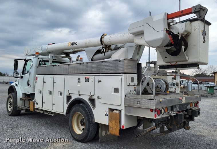 image for item DO3616 2010 Freightliner Business Class M2  bucket truck