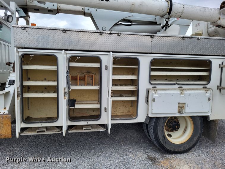 image for item DO3616 2010 Freightliner Business Class M2  bucket truck