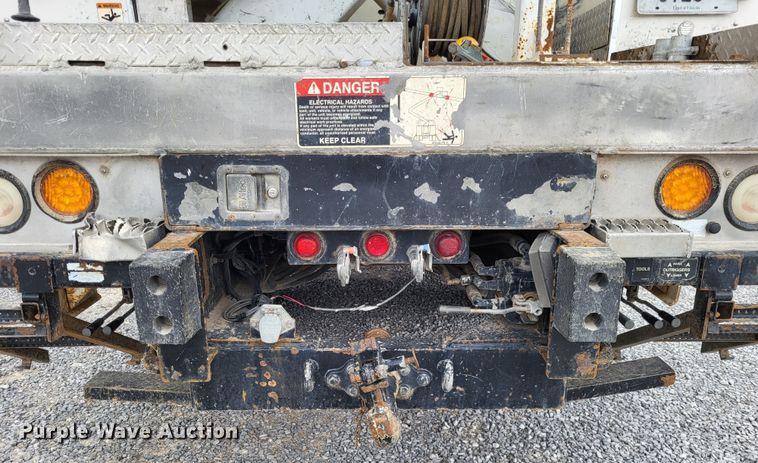 image for item DO3616 2010 Freightliner Business Class M2  bucket truck