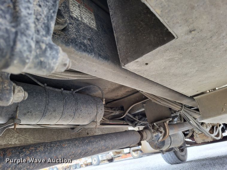 image for item DO3616 2010 Freightliner Business Class M2  bucket truck