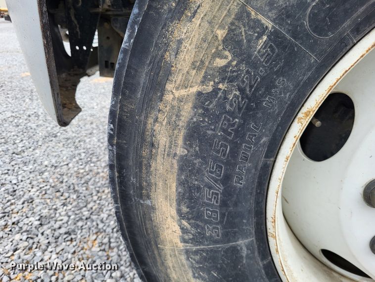 image for item DO3616 2010 Freightliner Business Class M2  bucket truck