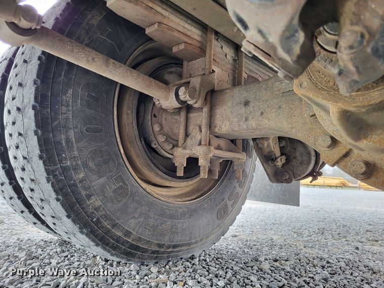 image for item DO3616 2010 Freightliner Business Class M2  bucket truck