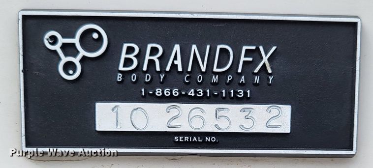 image for item DO3618 2010 Ford F550 Super Duty XLT  bucket truck