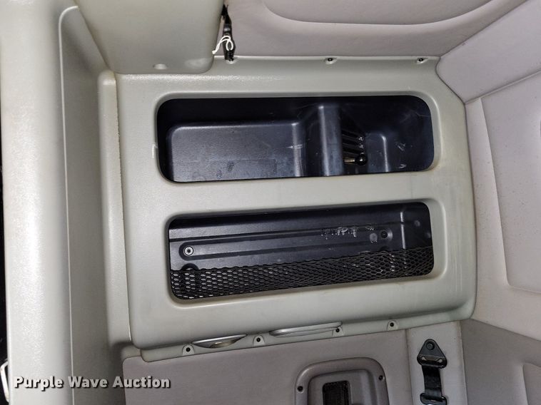 image for item DO3624 2016 Peterbilt 389  semi truck