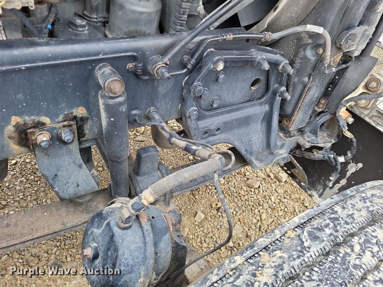 image for item DO3624 2016 Peterbilt 389  semi truck