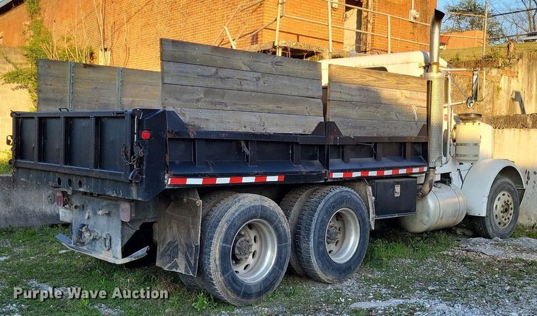 image for item DO3632 1993 Peterbilt 378  dump truck
