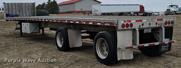 image for item DO4234 1999 Chaparral  flatbed trailer