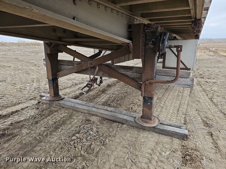 image for item DO4234 1999 Chaparral  flatbed trailer