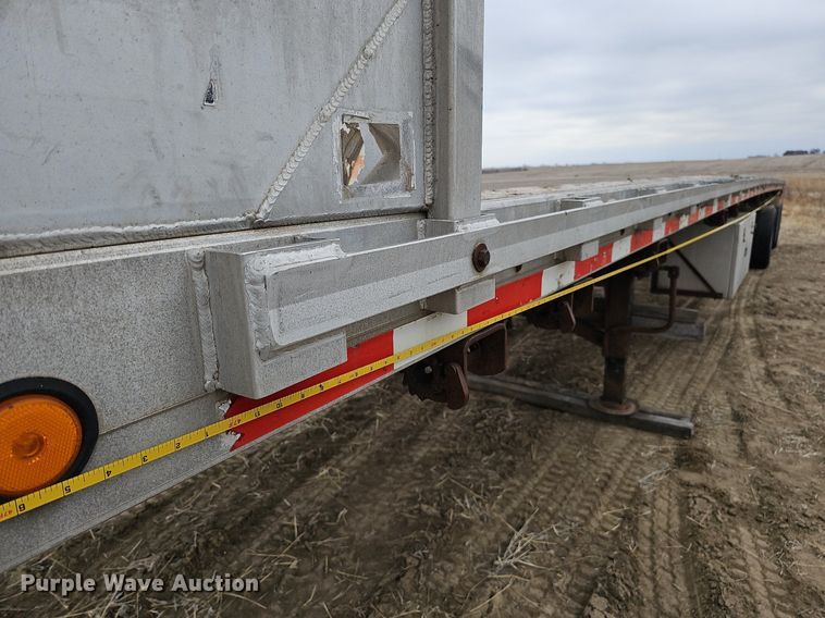 image for item DO4234 1999 Chaparral  flatbed trailer