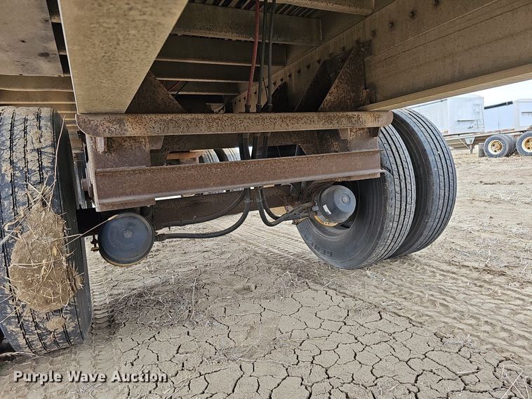 image for item DO4234 1999 Chaparral  flatbed trailer