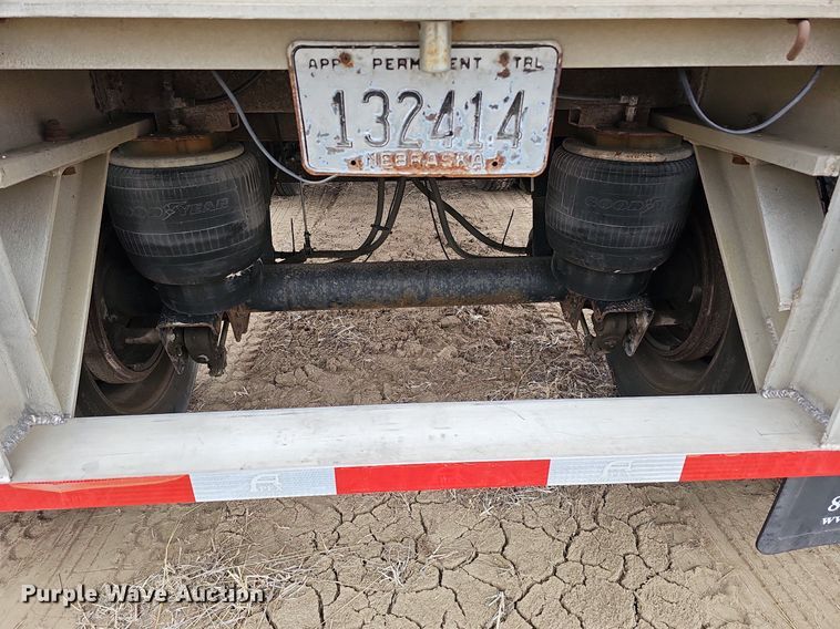 image for item DO4234 1999 Chaparral  flatbed trailer