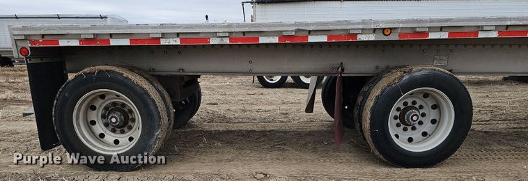 image for item DO4234 1999 Chaparral  flatbed trailer