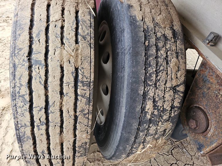 image for item DO4234 1999 Chaparral  flatbed trailer