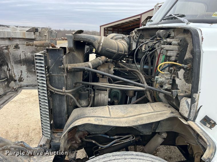 image for item DP0470 1982 GMC Brigadier  semi truck