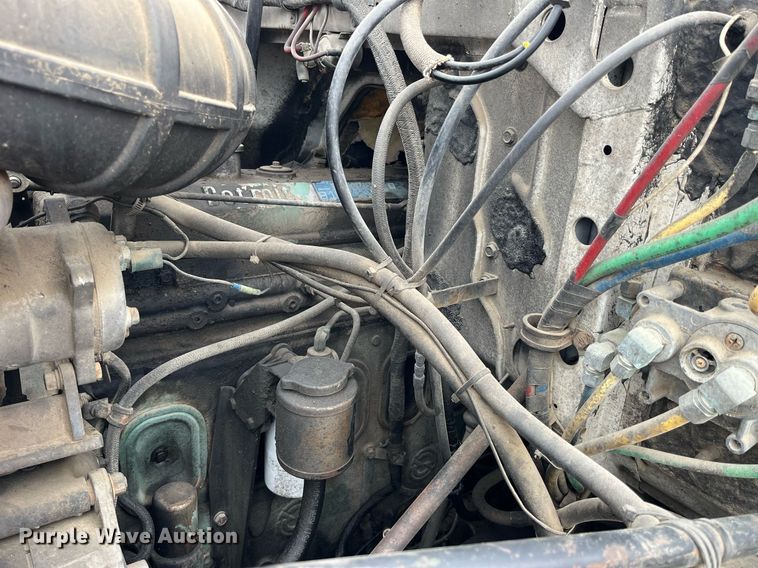 image for item DP0470 1982 GMC Brigadier  semi truck