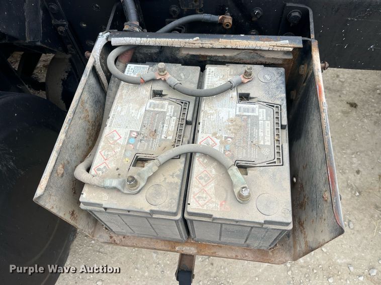 image for item DP0470 1982 GMC Brigadier  semi truck