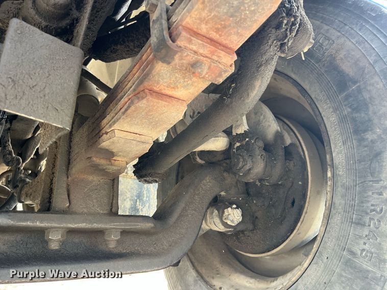 image for item DP0470 1982 GMC Brigadier  semi truck